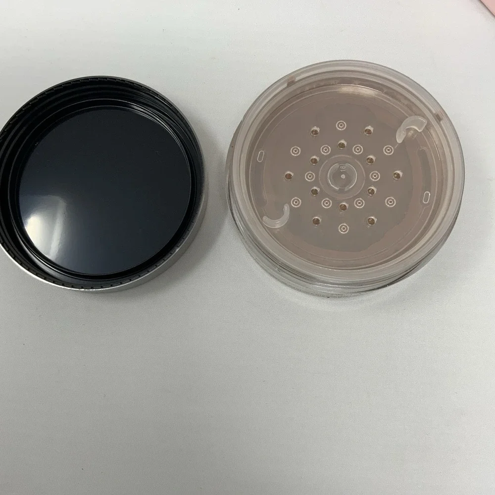 Mary Kay BRONZE 4 Mineral Powder Foundation New in Box‎ Discontinued #040993